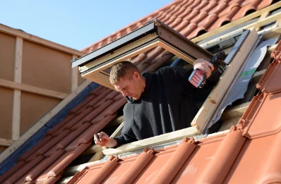 Pose de fenêtres de toit Velux à Bougon